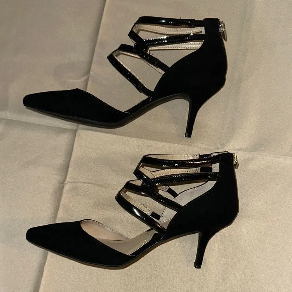 Adrienne Vitadini Black Strappy Heels with Pointed Toe Size 8
